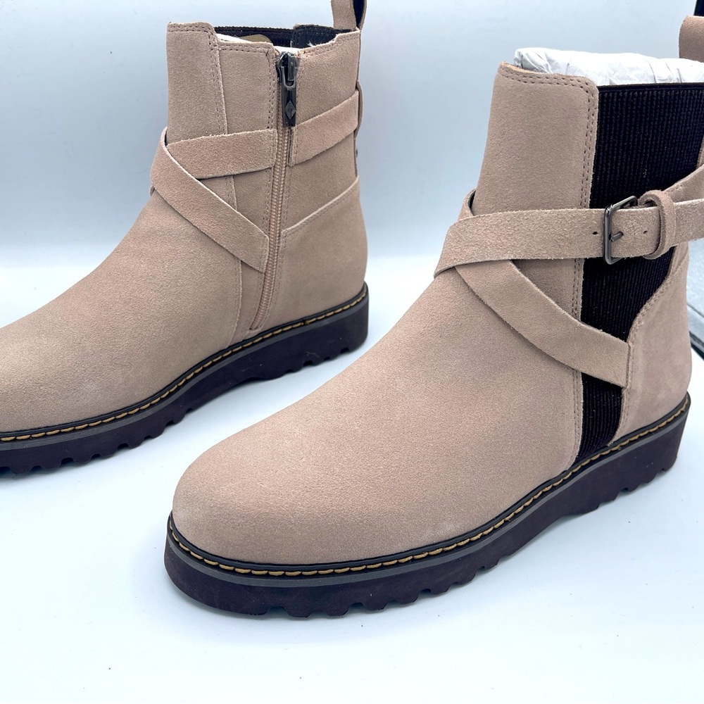 NIB Buckled Lug Sole Bootie by Donald Pliner in Mushroom (Light Beige) 7.5